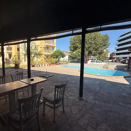 One Apartment Sunny Beach